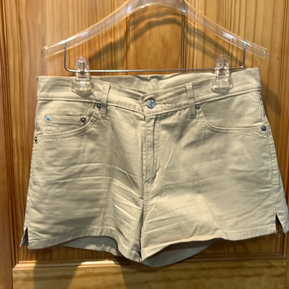 Levi Strauss & Co. Shorts - Picture 2 of 5